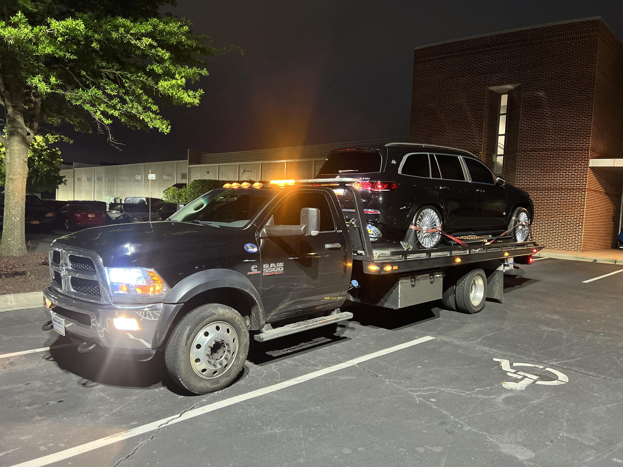 this image shows car towing in Charlotte, NC