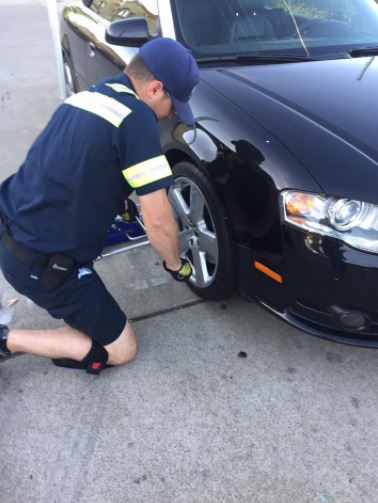 this image shows tire change services in Charlotte, NC